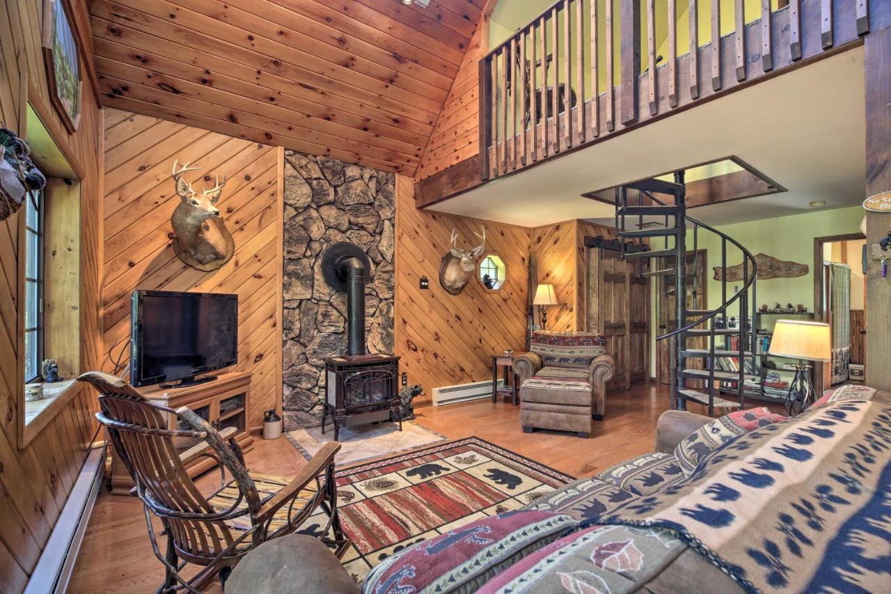 Placid Deck And Forest Views! Ferienhaus *
